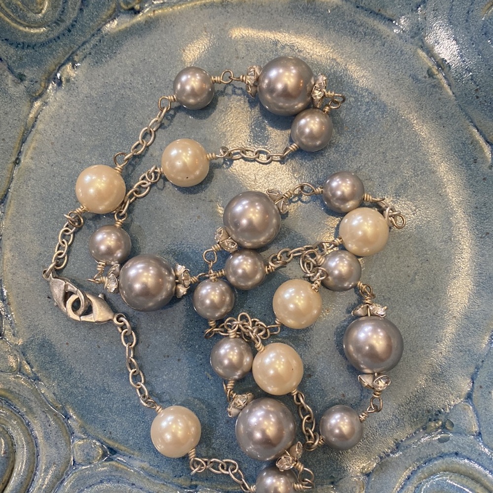 Stella and Dot pearl necklace